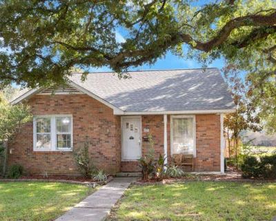 2 Bedroom 1BA 1200 ft Single Family Home For Sale in PORT ALLEN, LA