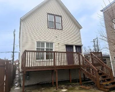 5005 W Chicago Avenue # 1. Property for Rent in Chicago, IL for $2,565 with 4 bedrooms and 2 full baths. This 1,500 square foot property was built in 1898.. Make your home here in this cozy and spacious duplex apartment. On the outside, you have a large front porch/deck and yard area. Inside, enjoy 2 floors of living space! The first floor features a living room, dining room, eat-in kitchen, ba...