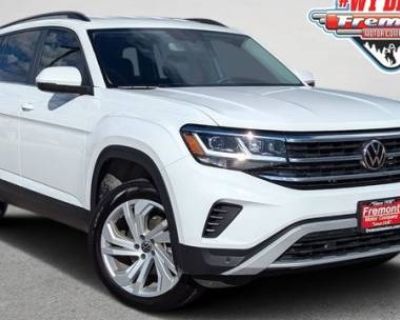 Used 2023 Volkswagen Atlas SE with Technology