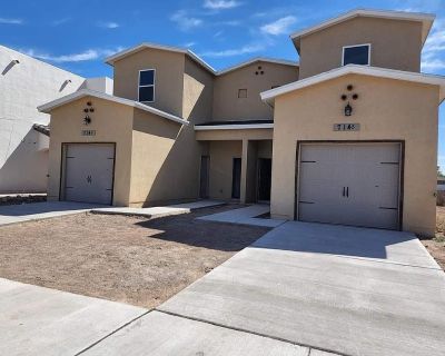 714 Ts Daniel Cadena Dr #B. BEAUTIFUL NEWLY CONSTRUCTED DUPLEX FOR RENT IN THE SOCORRO AREA 79927TWO STORY HOME\n- 4 BEDROOM\n- 2.5 BATH\n- ONE CAR GARAGE\n- WASHER AND DRYER\n CONNECTIONS\n- ALL NEW KITCHEN APPLIANCES\n- ALL UTILITIES ARE TENANTS\n RESPONSIBILITY* NO PETS ALLOWED* BACKGROUND CHECK \n* NO PRIOR EVICTIONS\n* ONE YEAR CONTRACTBackground check applicationNo prior evictions\nNo pet...