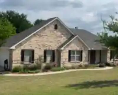 3 Bedroom 2BA 1485 ft Condo For Rent in Springtown, TX