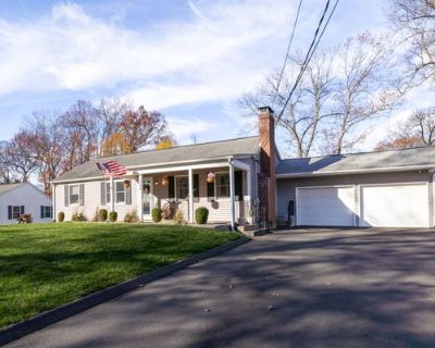 2 Bedroom 2BA 1312 ft Single Family Home For Sale in BRISTOL, CT