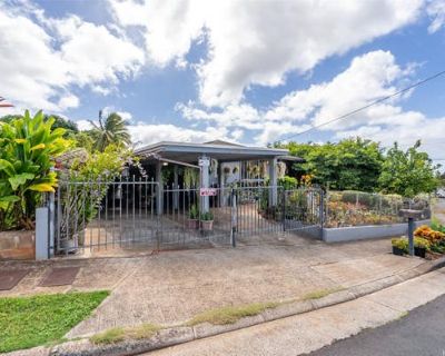 5 Bedroom 2BA 1560 ft Single Family Home For Sale in HONOLULU, HI