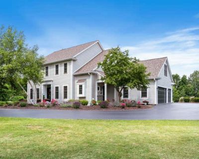 4 Bedroom 3BA 3204 ft Single Family Home For Sale in RICHFIELD, WI