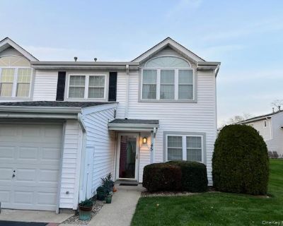 3 Bedroom 2BA 1685 ft Apartment For Rent in Kings Park, NY