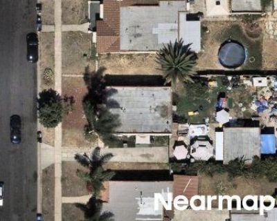 2 Bed 1.0 Bath Bankruptcy Property in Los Angeles, CA 90047 - S Hobart Blvd