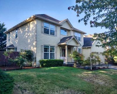 4 Bedroom 2.5BA 2421 ft Pet-Friendly Apartment For Rent in Salem, OR