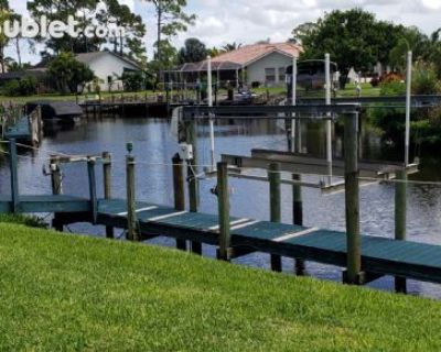 2 Bedroom 2BA Vacation Property For Rent in North Fort Myers, FL