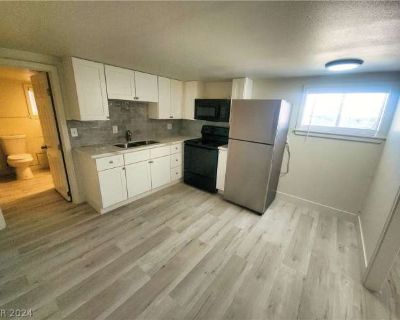 2 Bedroom 1BA 950 ft Apartment For Rent in Pahrump, NV