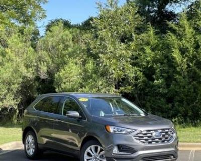 Used 2022 Ford Edge Titanium