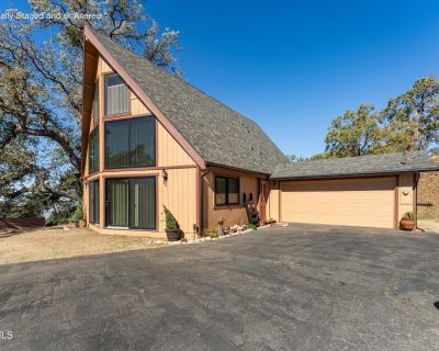 3 Bedroom 2BA 1947 ft Single Family House For Sale in Tehachapi, CA