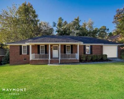 3815 Crest Drive. Rolling green hills, country clubs, and great golfing lend a sweet pace to life in this Southern town. Pet friendly Garage Stainless steel Trash valet Carpet Refrigerator Unit Amenities carpet refrigerator stainless steel Property Amenities cats allowed dogs allowed pet friendly parking garage trash valet. Pets allowed. 3 Bedroom. 2 Bathroom. 2106 ft