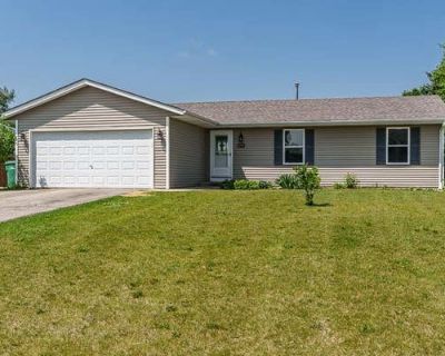 3 Bedroom 3BA 1232 ft Single Family Home For Sale in ROSCOE, IL