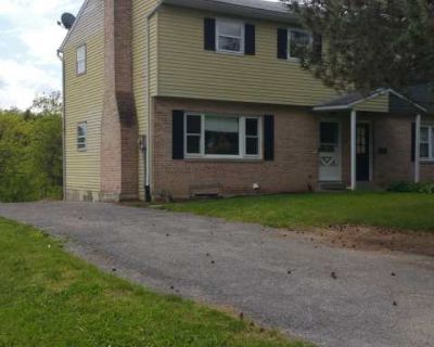 Spacious 4 Bedroom 2 1/2 bathroom Townhome. image_url. In unit laundry Hardwood floors Dishwasher Pet friendly Parking Fireplace Unit Amenities dishwasher fireplace hardwood floors in unit laundry range refrigerator Property Amenities dogs allowed pet friendly parking cats allowed. Pets allowed. 3 Bedroom. 1.5 Bathroom. 1272 ft