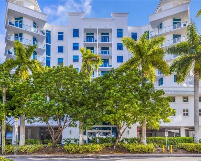 NE 188th St. A perfect 3 bedroom Aventura condo. Luxury large modern condo in a boutique building, 3 bedroom 2.5 bath, corner unit with floor to ceiling windows. Tall ceilings. fully upgraded kitchen. Primary bath with jacuzzi. 3 separate balconies with nice views. Incredible location. 2 assigned garage parking spaces. Amenities: pool, hot tub, gym, BBQ area, conference room. Pet friendly, acro...