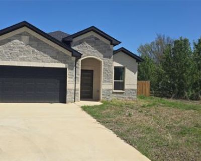 3 Bedroom 2BA Home For Rent in Gun Barrel City, Texas