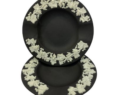 Vintage 1970s Wedgwood Cream on Black Jasperware Two-Slot Ashtrays - Set of Two
