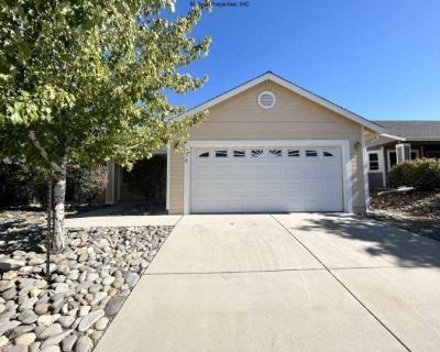 3 Bedroom 2BA 1252 ft House For Rent in Carter Springs, NV