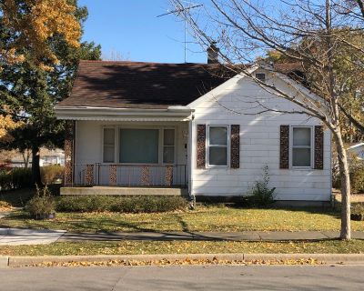 3 Bedroom 1BA 1700 ft Single Family House For Sale in Joliet, IL