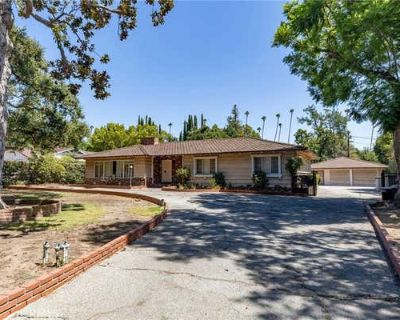 3 Bedroom 4BA 2369 ft Single Family Home For Sale in SAN MARINO, CA