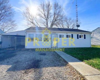 3 Bedroom 1BA 1044 ft Pet-Friendly Apartment For Rent in Trotwood, OH