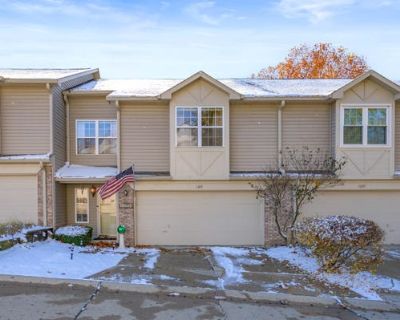 3 Bedroom 4BA 2776 ft Condominium For Sale in INDIANAPOLIS, IN