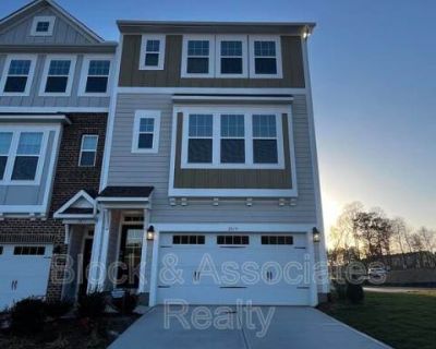 2819 Carbondale Street. image_url. Patio / balcony Garage Stainless steel Walk in closets Unit Amenities patio / balcony walk in closets stainless steel Property Amenities parking garage. 4 Bedroom. 4 Bathroom. 0 ft