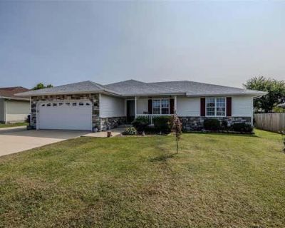 3 Bedroom 2BA 1568 ft Single Family Home For Sale in LEBANON, MO