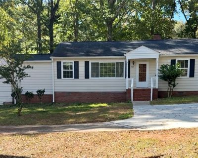 4 Bedroom 2BA Apartment For Rent in Pendleton, SC