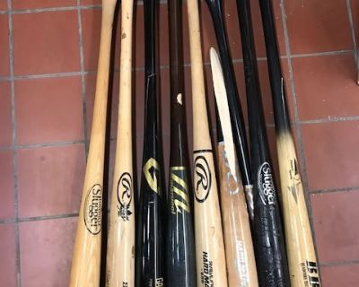 8 Cracked Baseball Bats