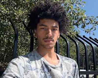 Jay, 22 years, Male. Looking in: Savannah, Chatham County, GA