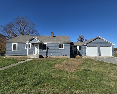 3 Bedroom 2BA 2170 ft Single Family House For Sale in Killingly, CT