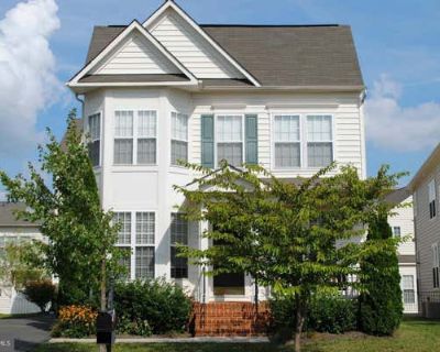 3 Bedroom 3BA 2493 ft Single Family Home For Sale in BROADLANDS, VA