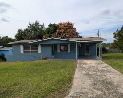 Nicely sized 2 Bedroom in Beverly Hills. image_url. In unit laundry Pet friendly Carport Air conditioning Carpet Range Unit Amenities air conditioning carpet in unit laundry range refrigerator Property Amenities pet friendly carport parking. 2 Bedroom. 1 Bathroom. 1460 ft