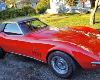 1969 Chevrolet Corvette Convertible 1968 Chevrolet Corvette Convertible
