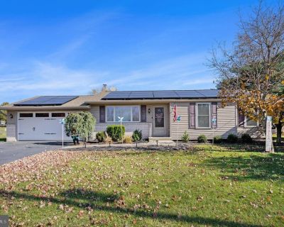 3 Bedroom 1BA 1068 ft Single Family House For Sale in East Greenville, PA