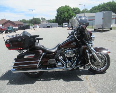 2011 Harley-Davidson Ultra Classic Electra Glide Touring Springfield, MA