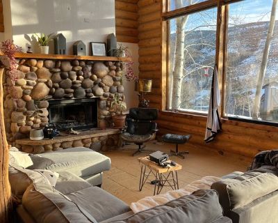 Megan (Has a House) on iROOMit. Room in the 1 Bedroom 1BA House For Rent...