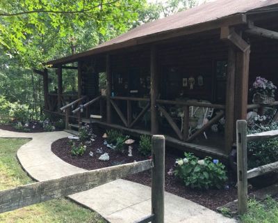 MASTER BEDROOM SUITE IN LOG CABIN