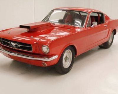 1965 Ford Mustang Fastback