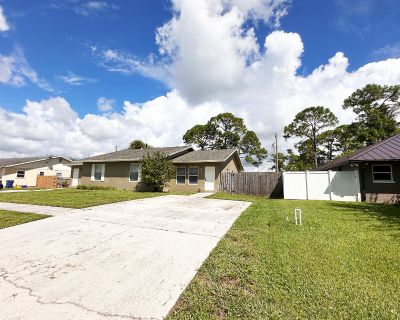 6171 Heather Street. Property for Rent in Jupiter, FL for $2,575 with 3 bedrooms and 2 full baths. This 1,002 square foot property was built in 1983.. Updated and Move-in Ready! 1,002sf 3 Beds - 2 Full Baths Duplex in the Heights of Jupiter (NO HOA). This home features: Split Floor Plan, Vaulted Ceilings, Impact Windows, Updated Bathrooms, Freshly Painted, Laminate Wood Look Flooring in Bedroom...