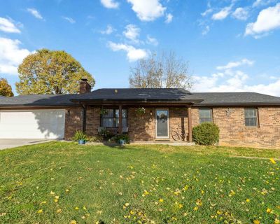 3 Bedroom 1BA 1323 ft Single Family House For Sale in Somerset, KY