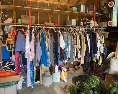 Estate Sale/Garage Sale