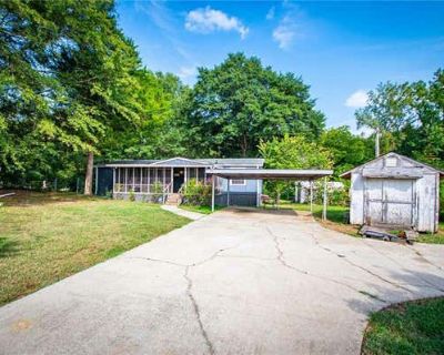 3 Bedroom 2BA 1152 ft Single Family Home For Sale in VILLA RICA, GA