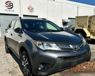 2015 Toyota RAV4 LE Sport Utility 4D