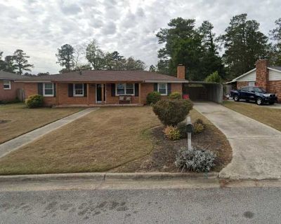 Private room with own bathroom in a House, Martinez, GA 30907