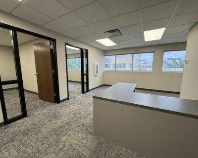 Downtown Office Suite For Lease!