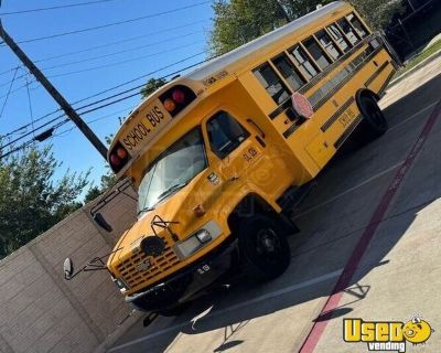 2014 Chevrolet C5500 Duramax School Bus with Wheelchair Lift