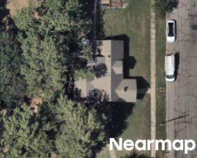 5 Bed 2.0 Bath Bankruptcy Property in Hutchinson, KS 67501 - E 16th Ave