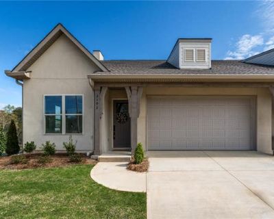 3 Bedroom 2BA 1824 ft Townhouse For Sale in OPELIKA, AL